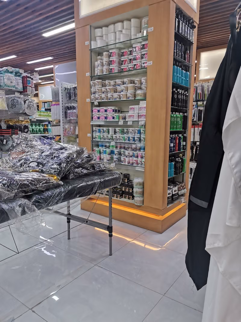 سوار مارية - تجهيز المشاغل وأدوات التجميل