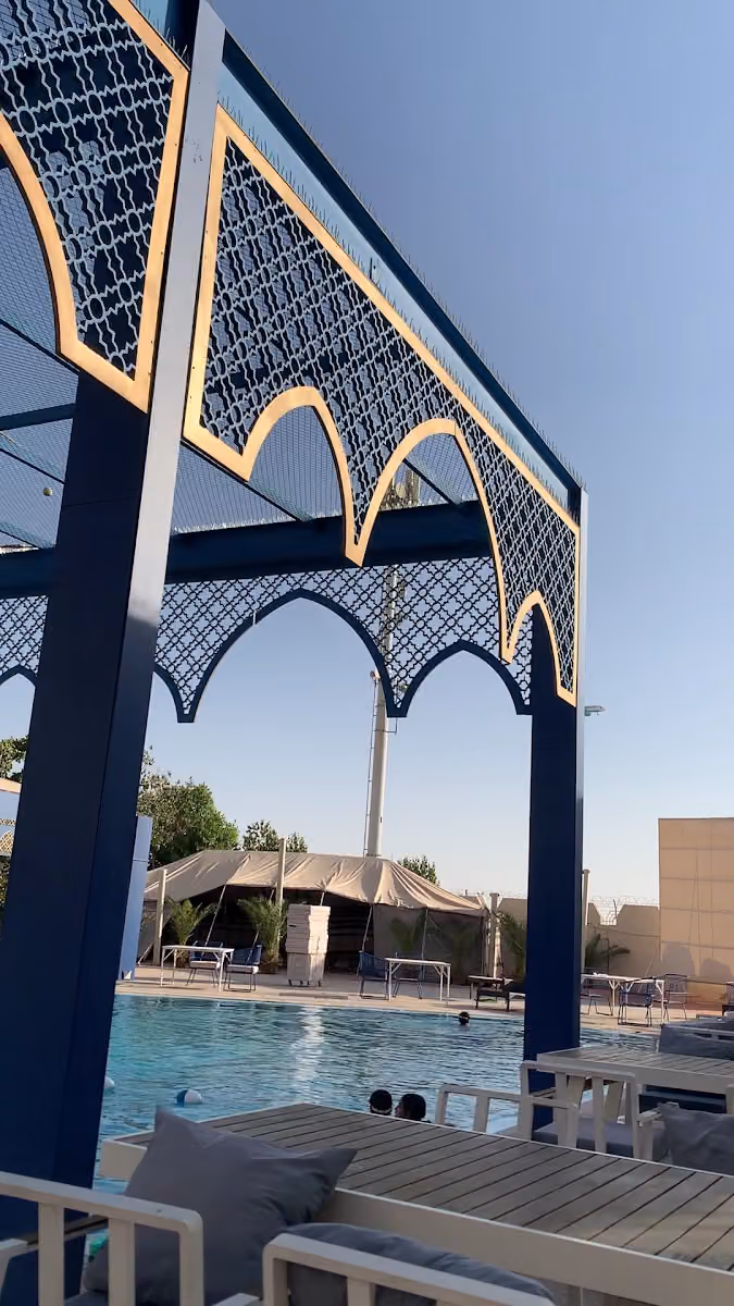 Swimming pool