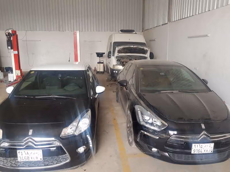 صيانة ستروين وبيجو Peugeot boxer fiat workshop (Thoufeek)