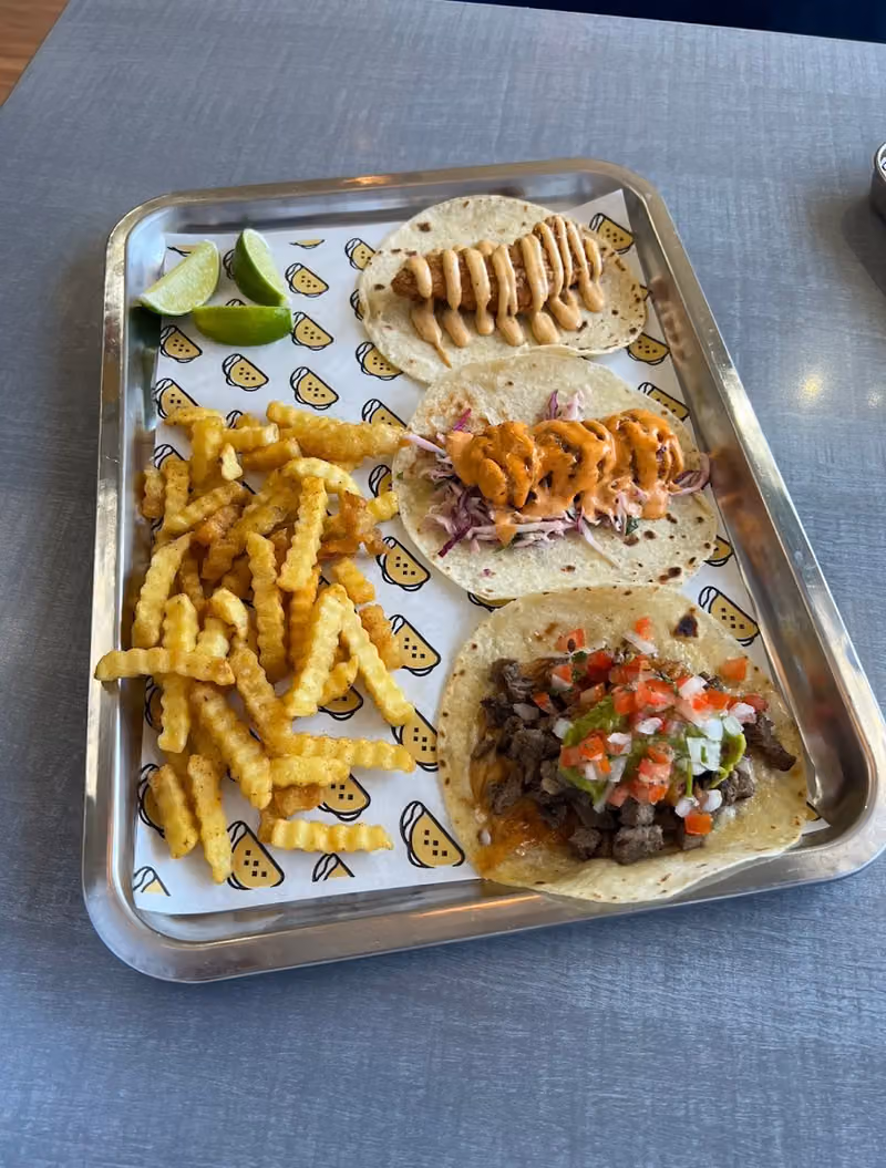 Tacoville Express Laban