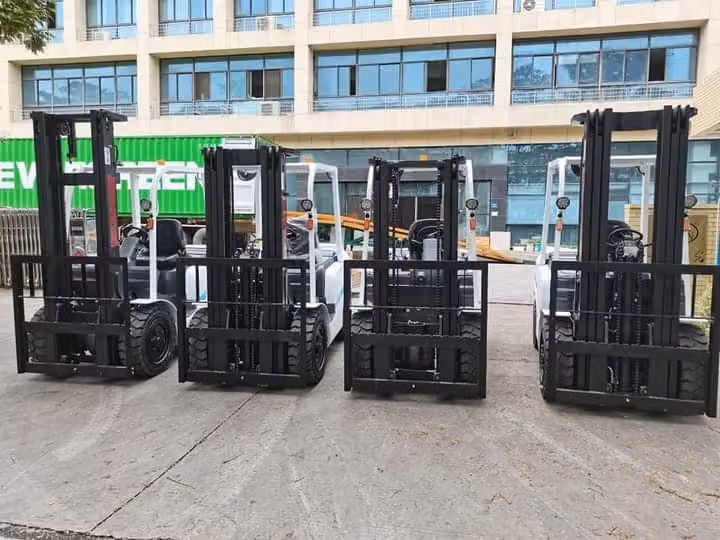 تاجير معدات ثقيله