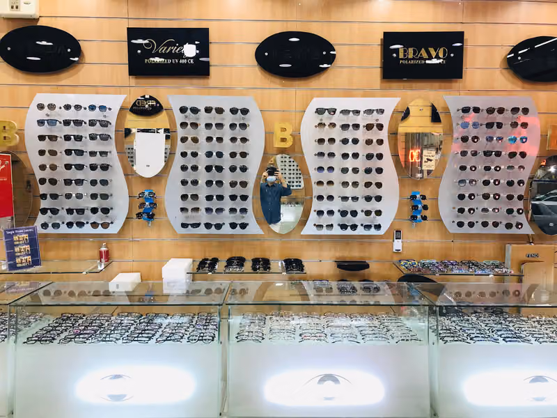 Tamauaz opticals