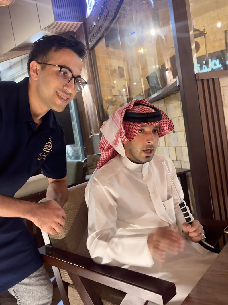 تفاصيل لاونج
