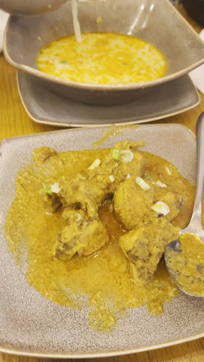 Thai Meal Box (Authentic Thai Food)