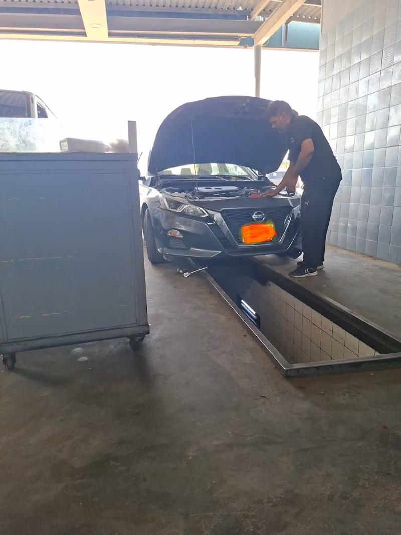 مركز الأربعين لخدمة السيارات
