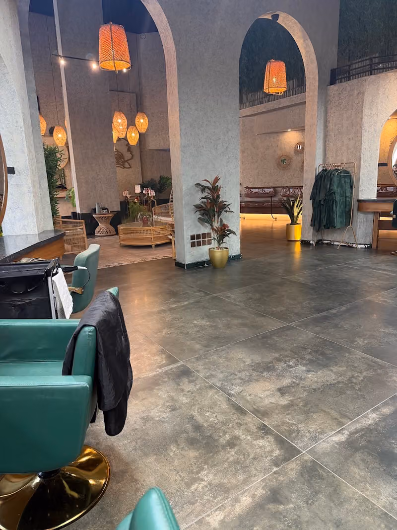 The Four Salon & SPA