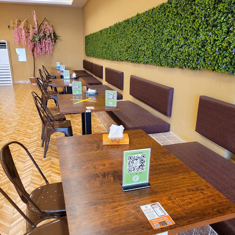 The Lunchbox Restaurant