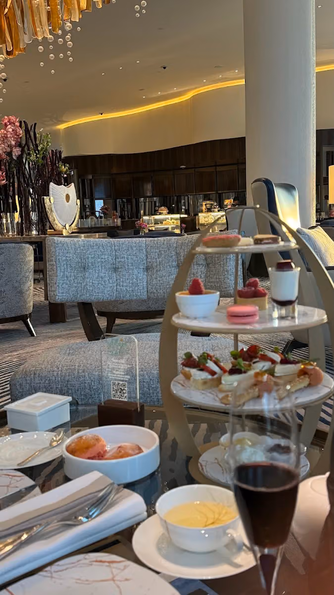 The Mandarin Lounge ذا ماندارين لاونج