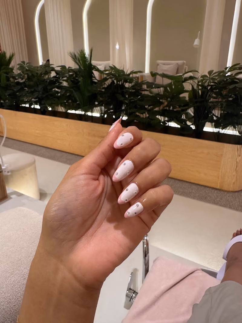 The Nail Corner Al Narjis