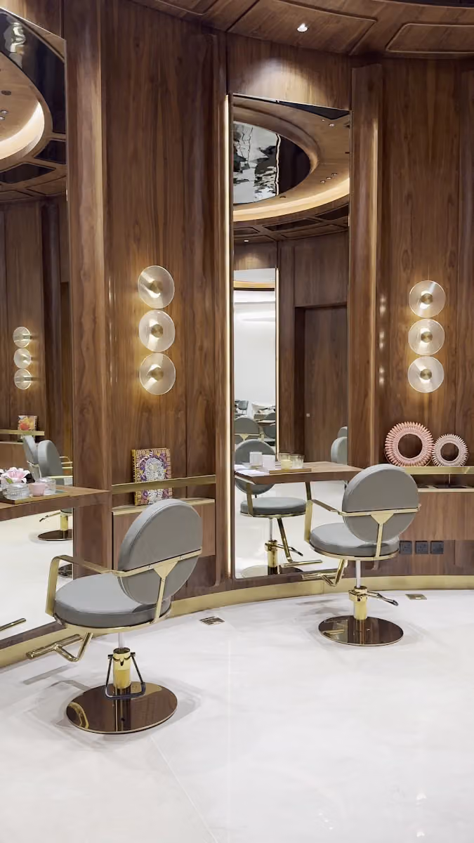 The outré salon