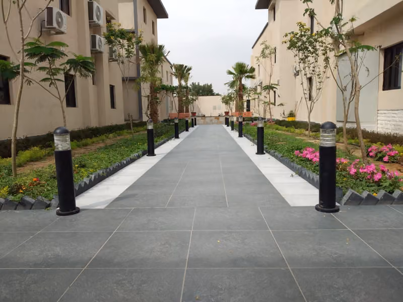 The view Compound