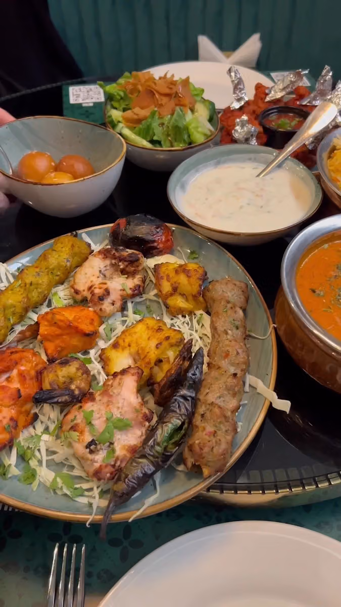 Tikka n Curry | تكا و كاري