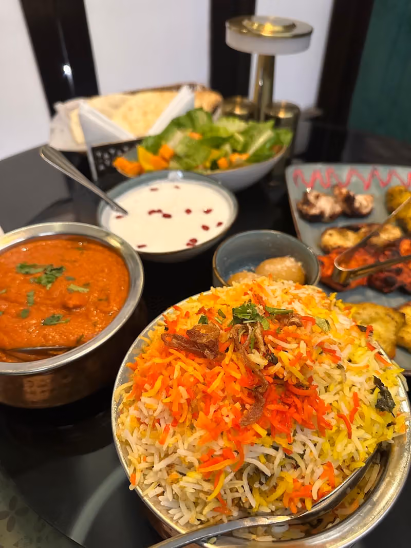 Tikka n Curry | تكا و كاري