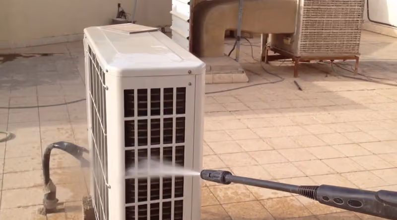 تنظيف مكيفات لتأخير