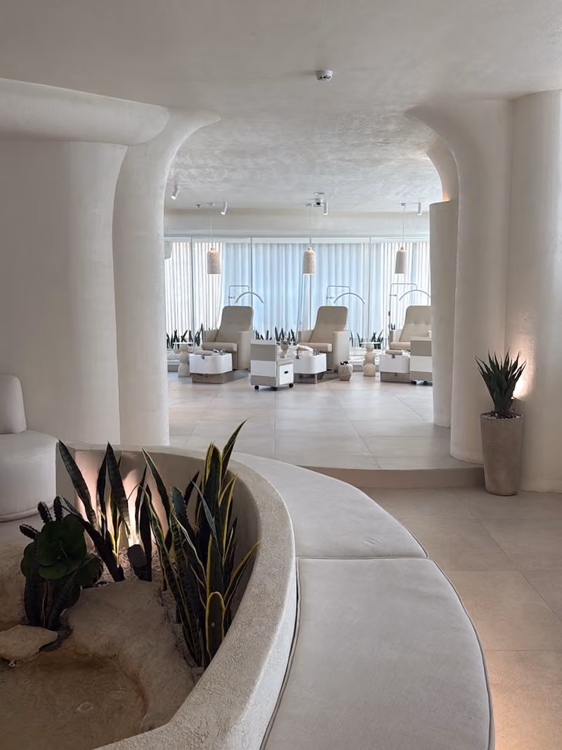 Treat luxury spa