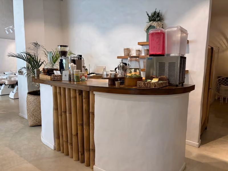 Treat Salon