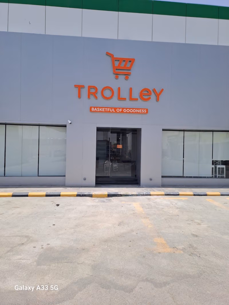 TROLLEY