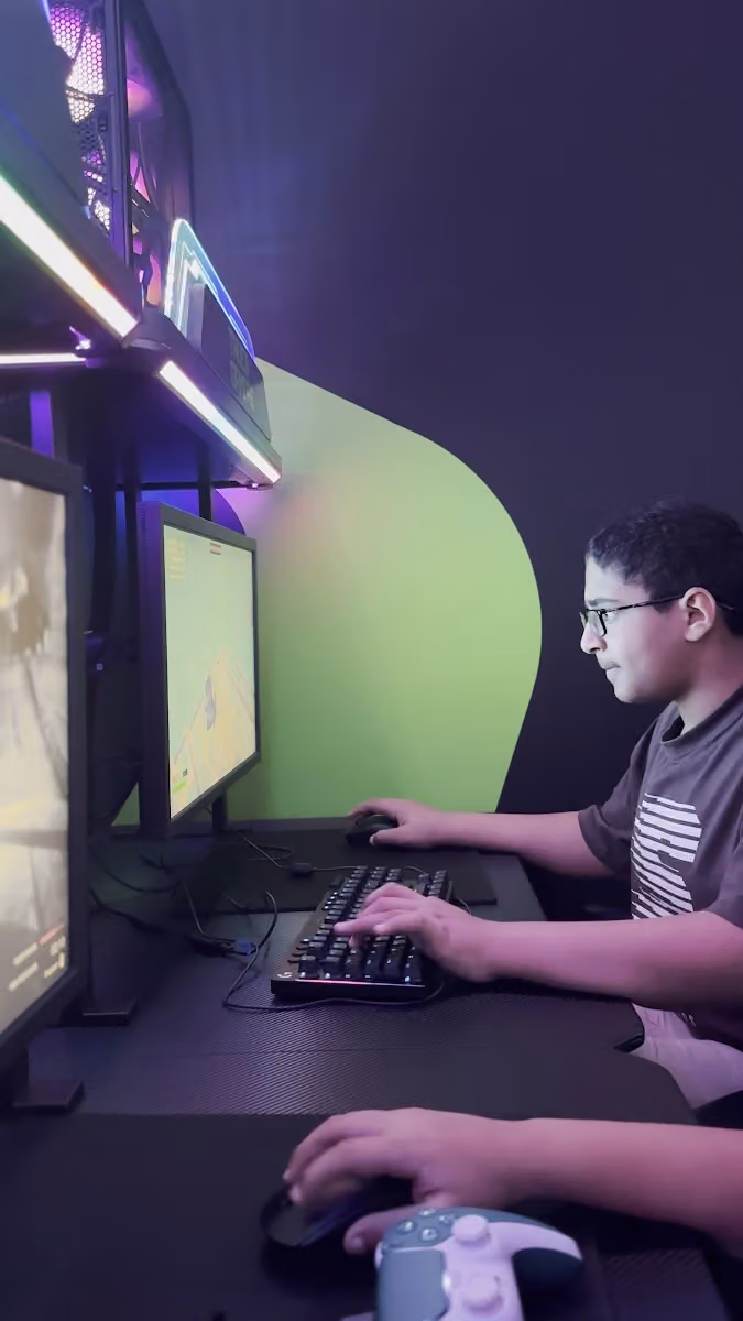 TRUE GAMERS E-Sports Gaming Club| Granada Mall