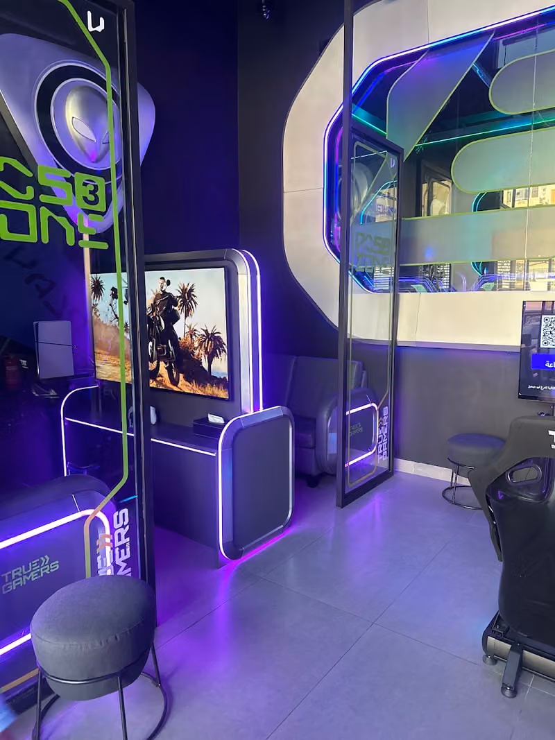 ترو جيمرز | TRUE GAMERS E-Sports Gaming Cafe | Eid Galleria