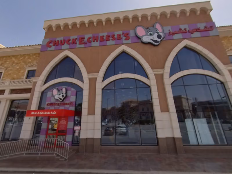 Chuck E Cheese