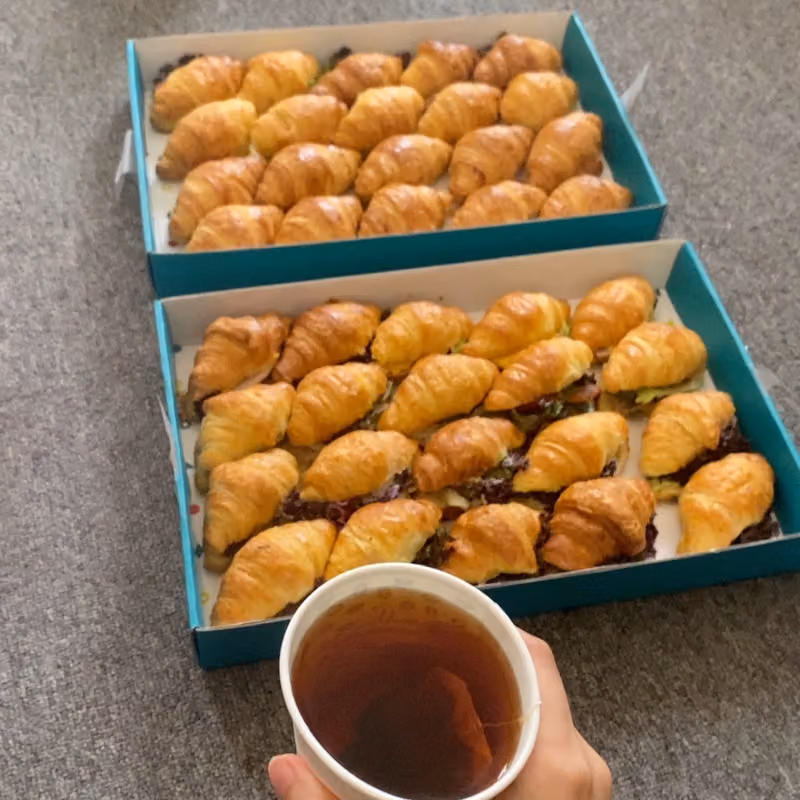 تونيا