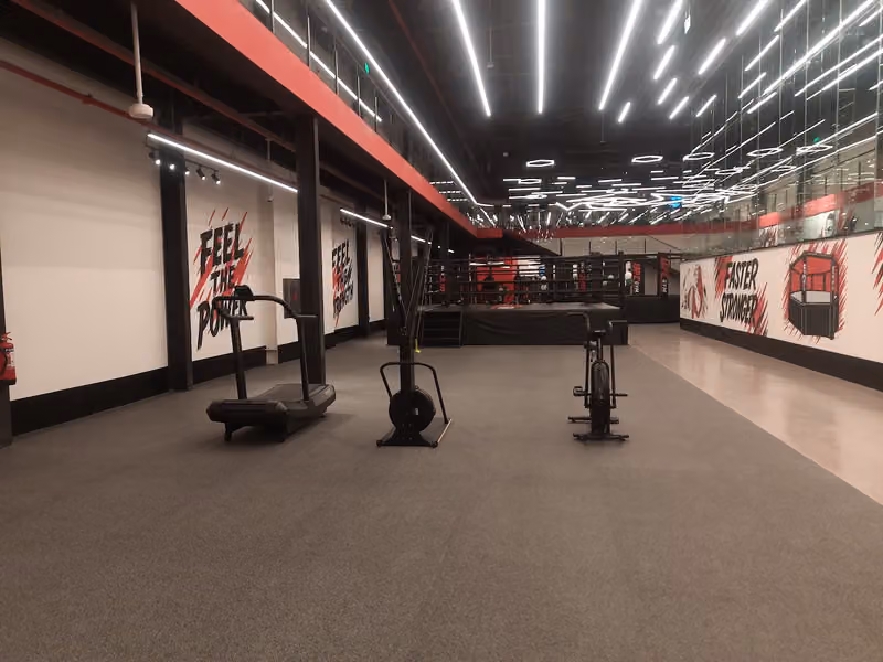 UFC Gym Laban | نادي يوإف سي لبن
