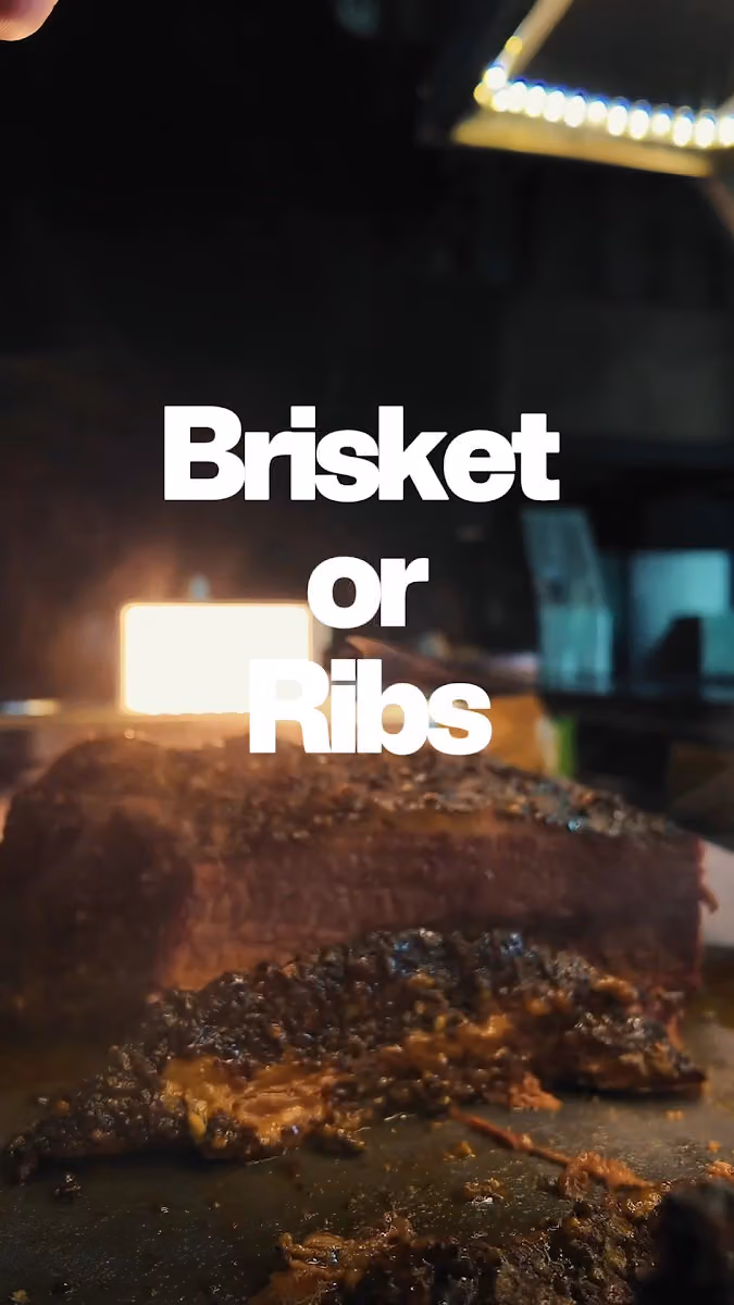 Uncle Khalil’s BBQ مطعم العم خليل