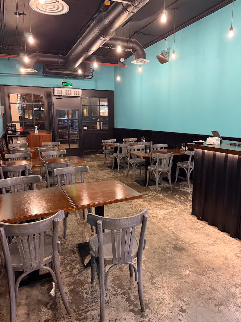 Uncle Khalil’s BBQ مطعم العم خليل
