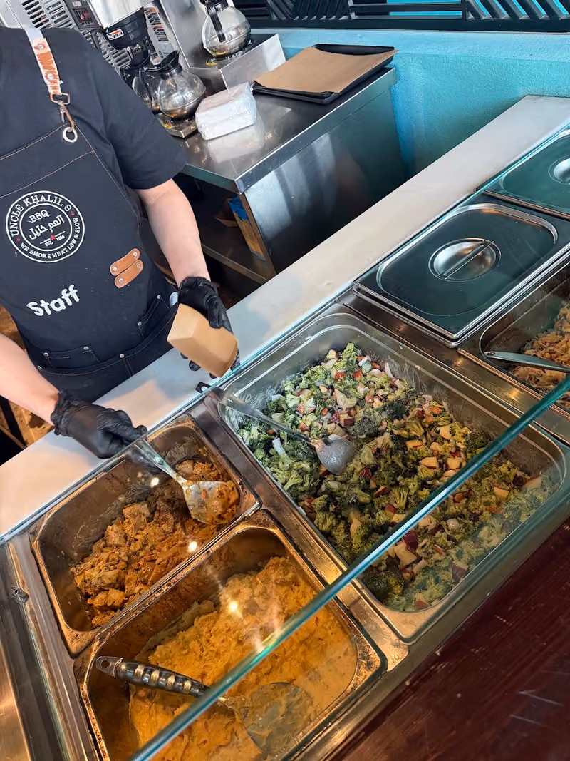 Uncle Khalil’s BBQ مطعم العم خليل