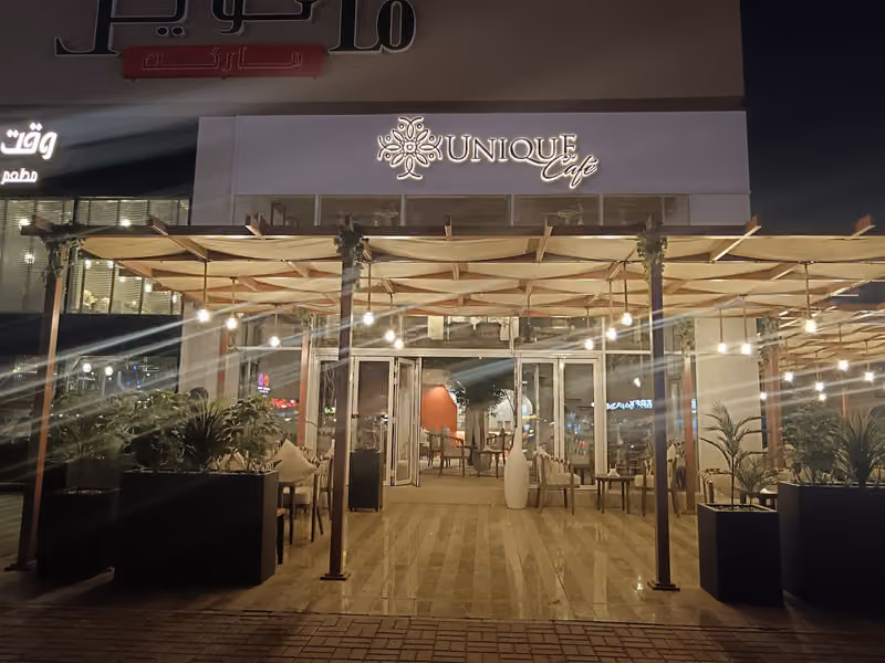 Unique cafe