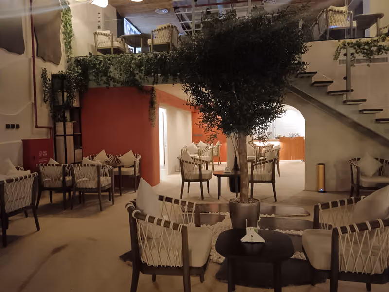 Unique cafe