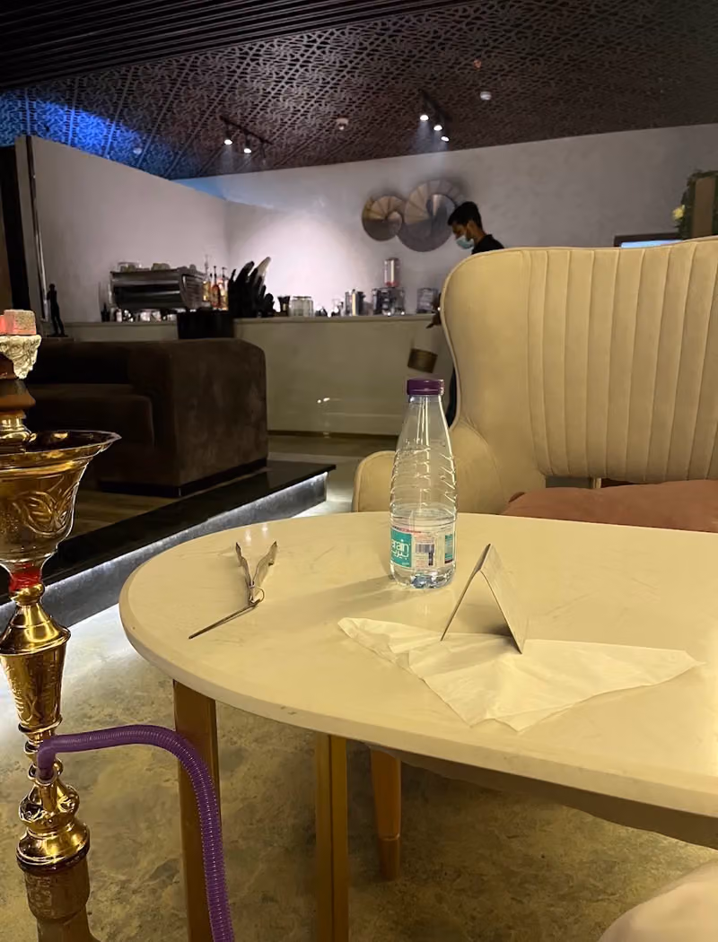 UNIQUE cafe