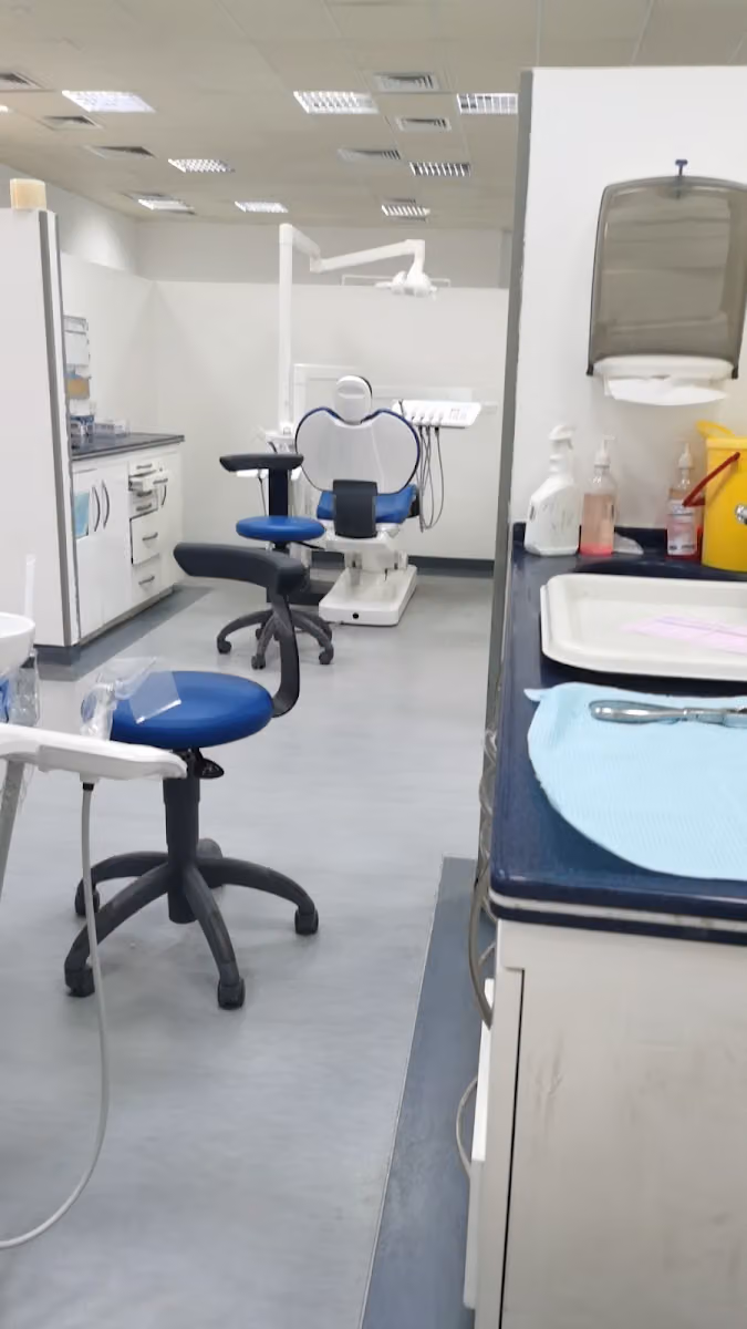 المستشفى الجامعي لطب الاسنان - جامعة رياض العلم