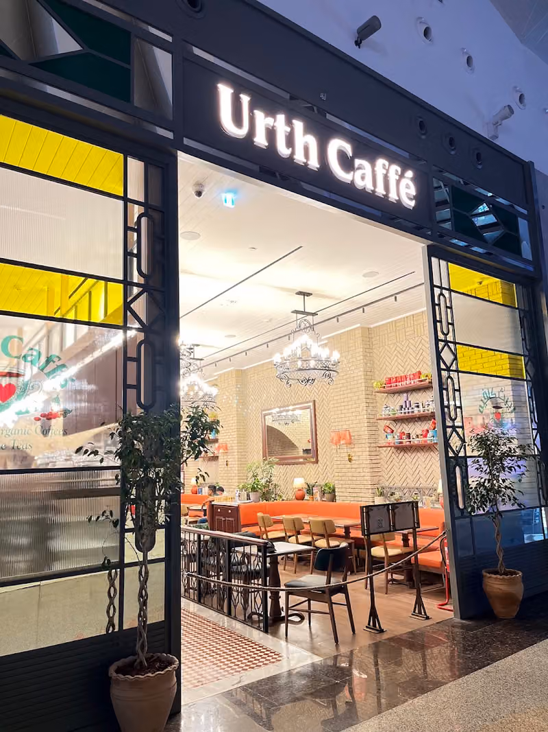 Urth Caffé