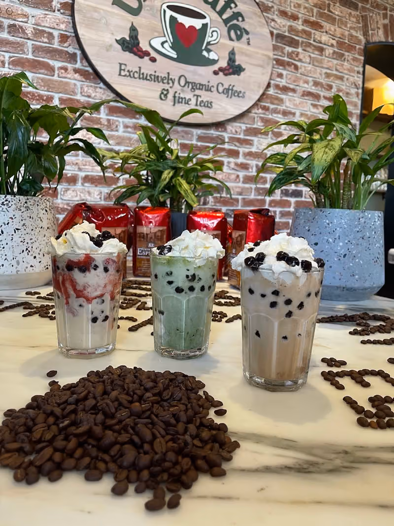 Urth Caffé — Tahlia