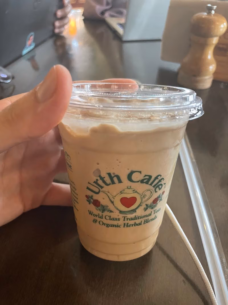 Urth Caffé — Tahlia