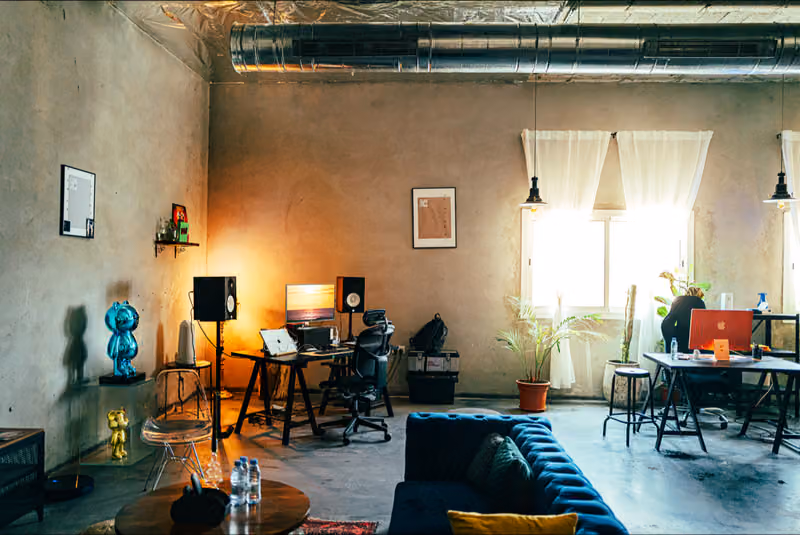 USEFFILMS Studio