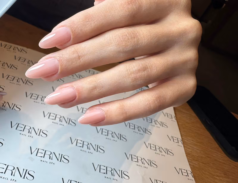 Vernis Nail Spa Al Nakheel