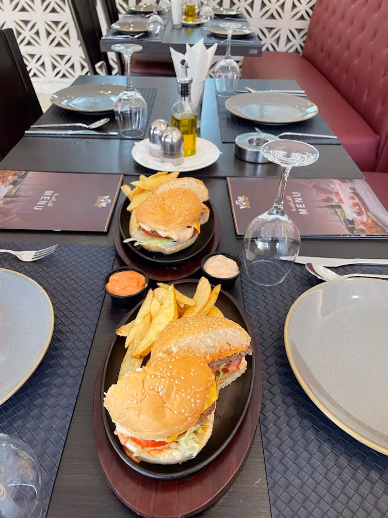 viae catering and restaurant