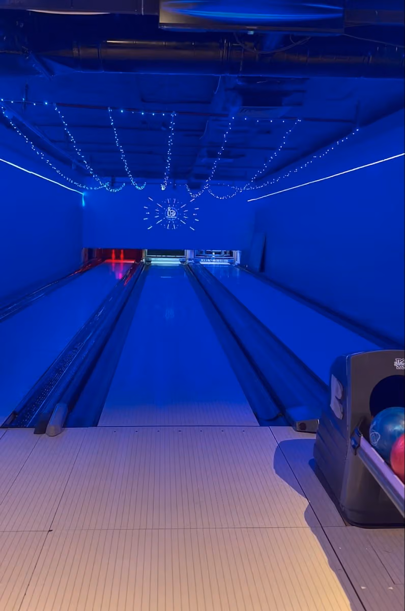 Vibes Bowling | فايبس بولينج