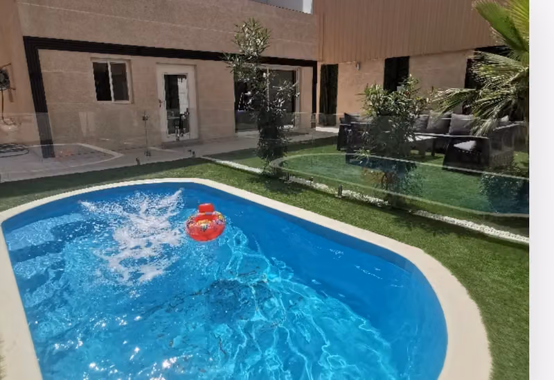 Viola chalet الخبر