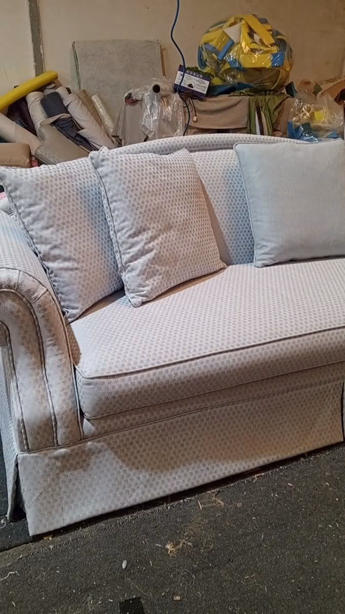 VISION ENTERPRISES WE INTERPRET DREAM (Furniture accessories supplier Primary Furniture store)