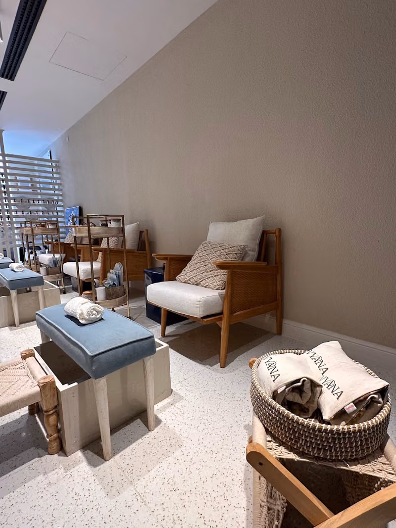 Vyana Nails Spa