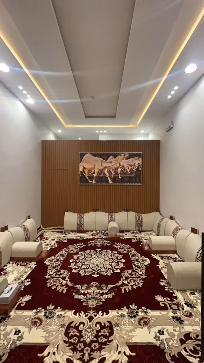 واحة الغرب للعقارات