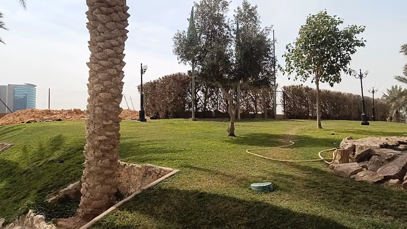 واحة الحمراء