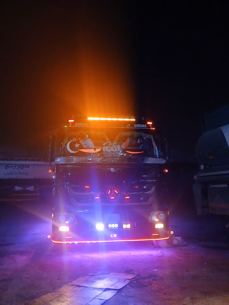 Water supply tanker