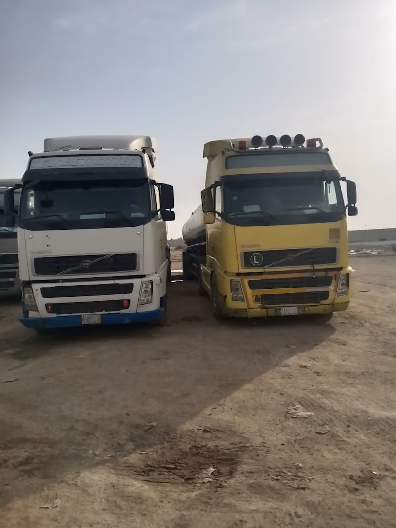 Water Tanker( میاء حلوۃ و مالحہ و صالحة للشرب )