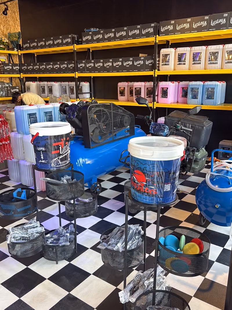 way wash care واي واش للعناية بالسيارات