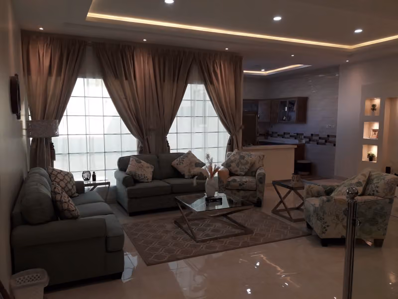 White Tulip Chalet