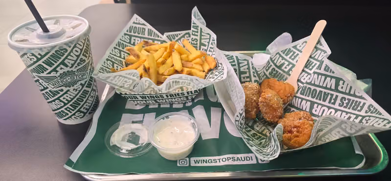 Wingstop Oro Square